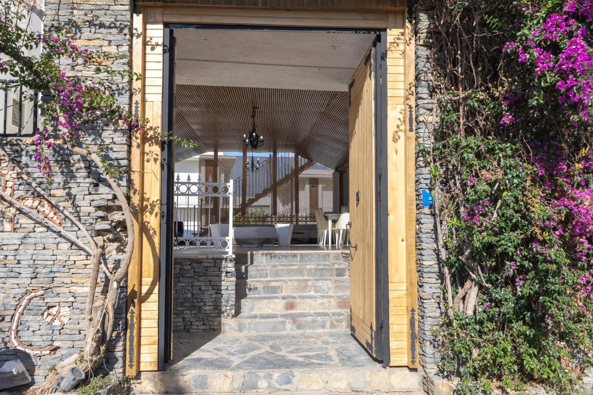 Salinas Beach Hotel Bodrum-Boutique Concept Gümbet Esterno foto
